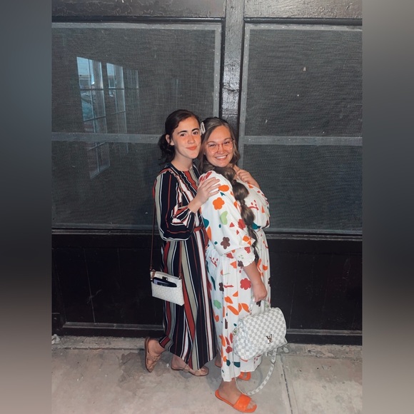 Meet your Posher, Elisabeth - Picture 9 of 9